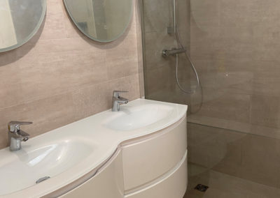 Mr et Mme R (8 500€)